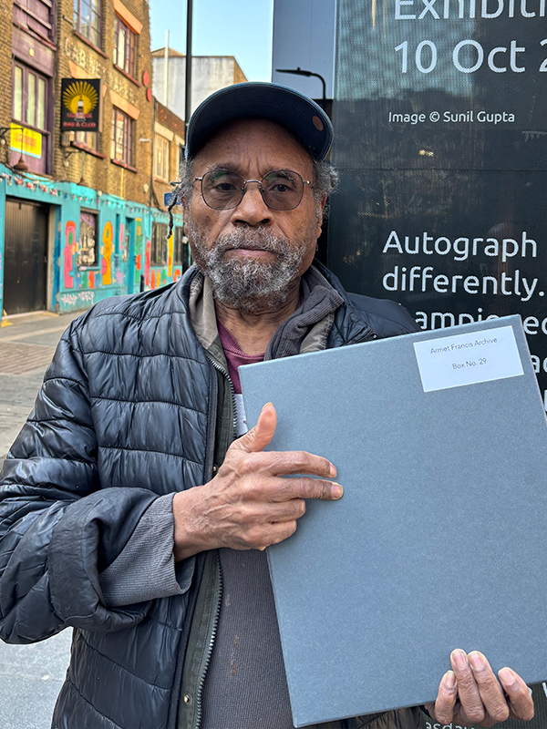 Artist Armet Francis at Autograph
