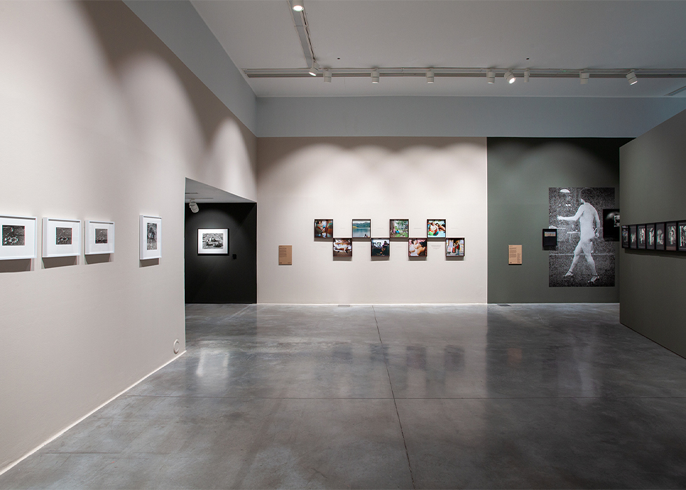 Group Visits to Autograph's Gallery